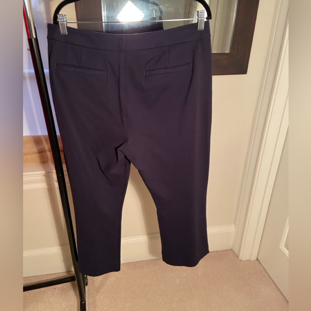 Cabi Keen Kick Flare- Sz. 10- Spring ‘22 collection. - Picture 6 of 6